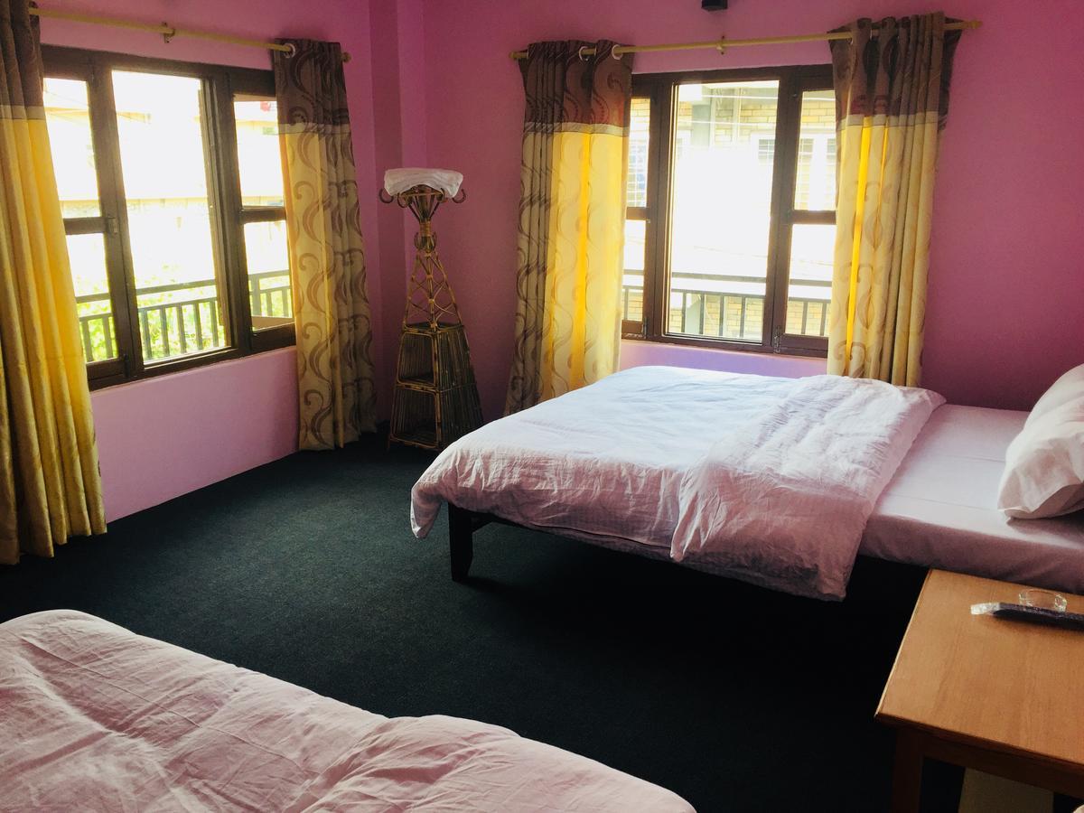 Obey Guest House Pokhara Exterior foto