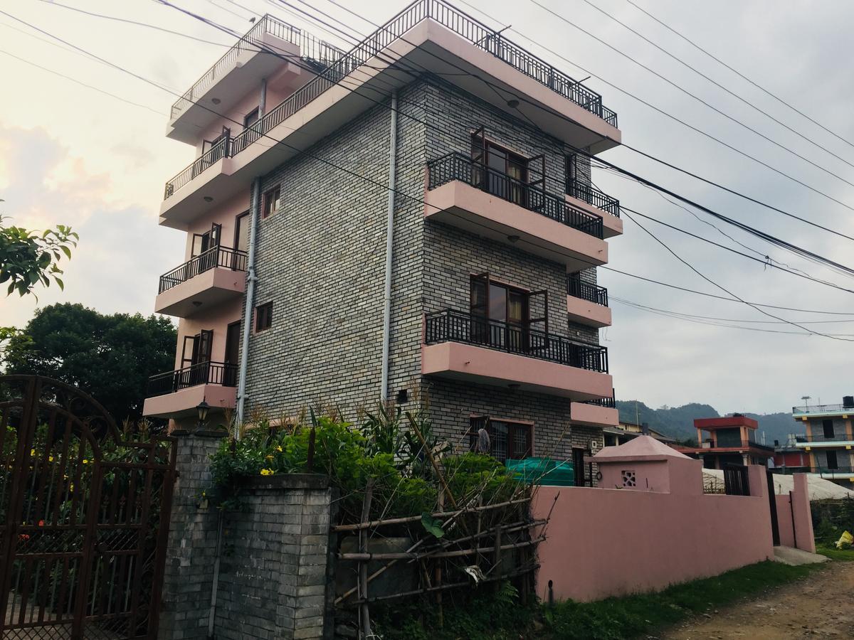 Obey Guest House Pokhara Exterior foto