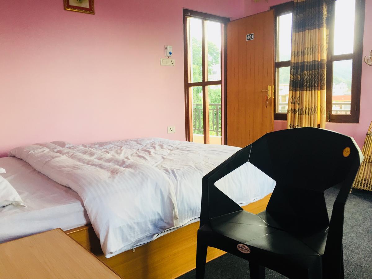 Obey Guest House Pokhara Exterior foto