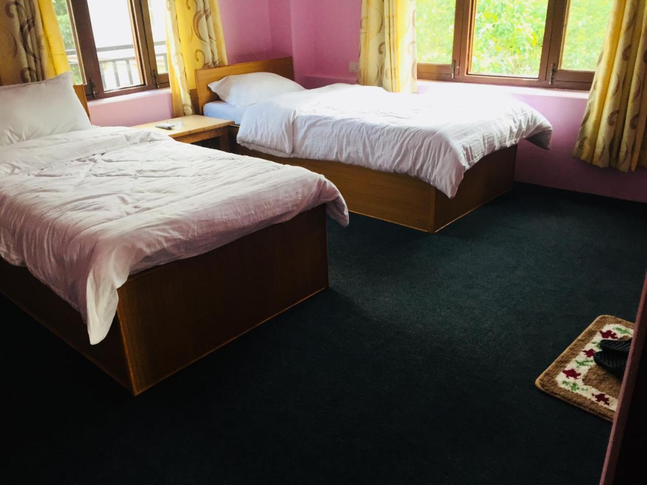 Obey Guest House Pokhara Exterior foto