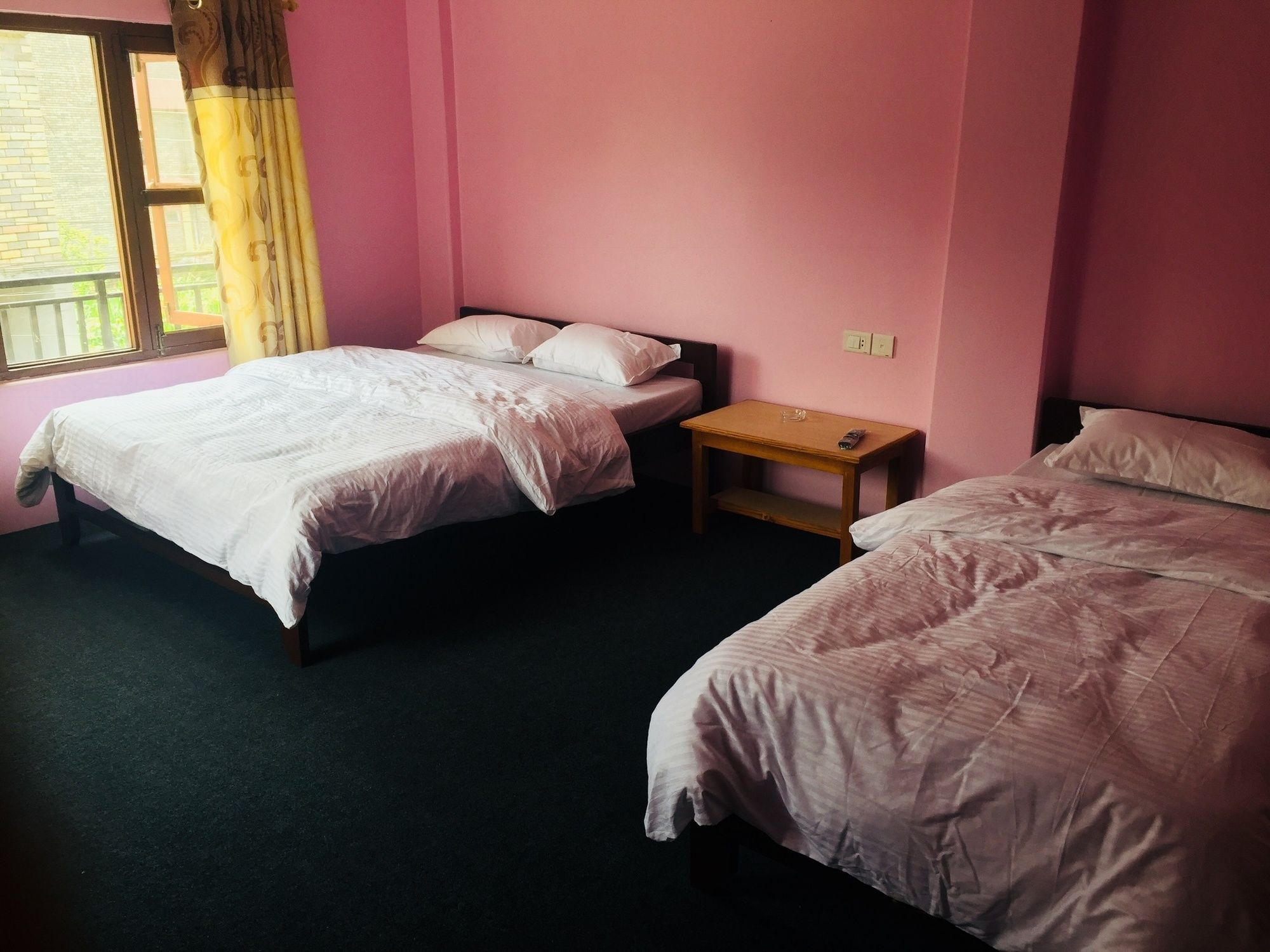 Obey Guest House Pokhara Exterior foto